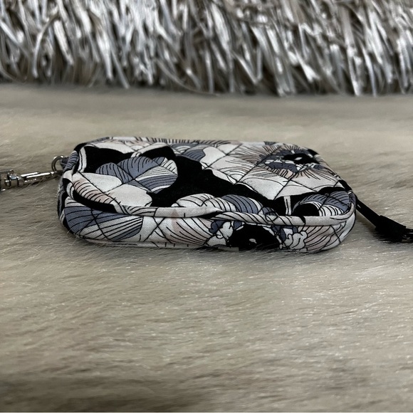 VERA BRADLEY Camilla 2012 Tech Case Wristlet Phone Coin ID Black Lipstick Case - Picture 5 of 7